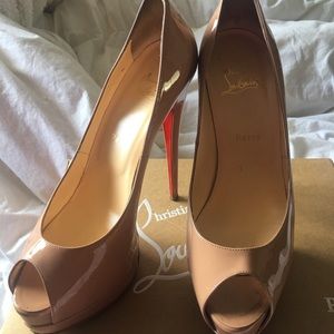 Christian Louboutins Palais Royal Size 40.5